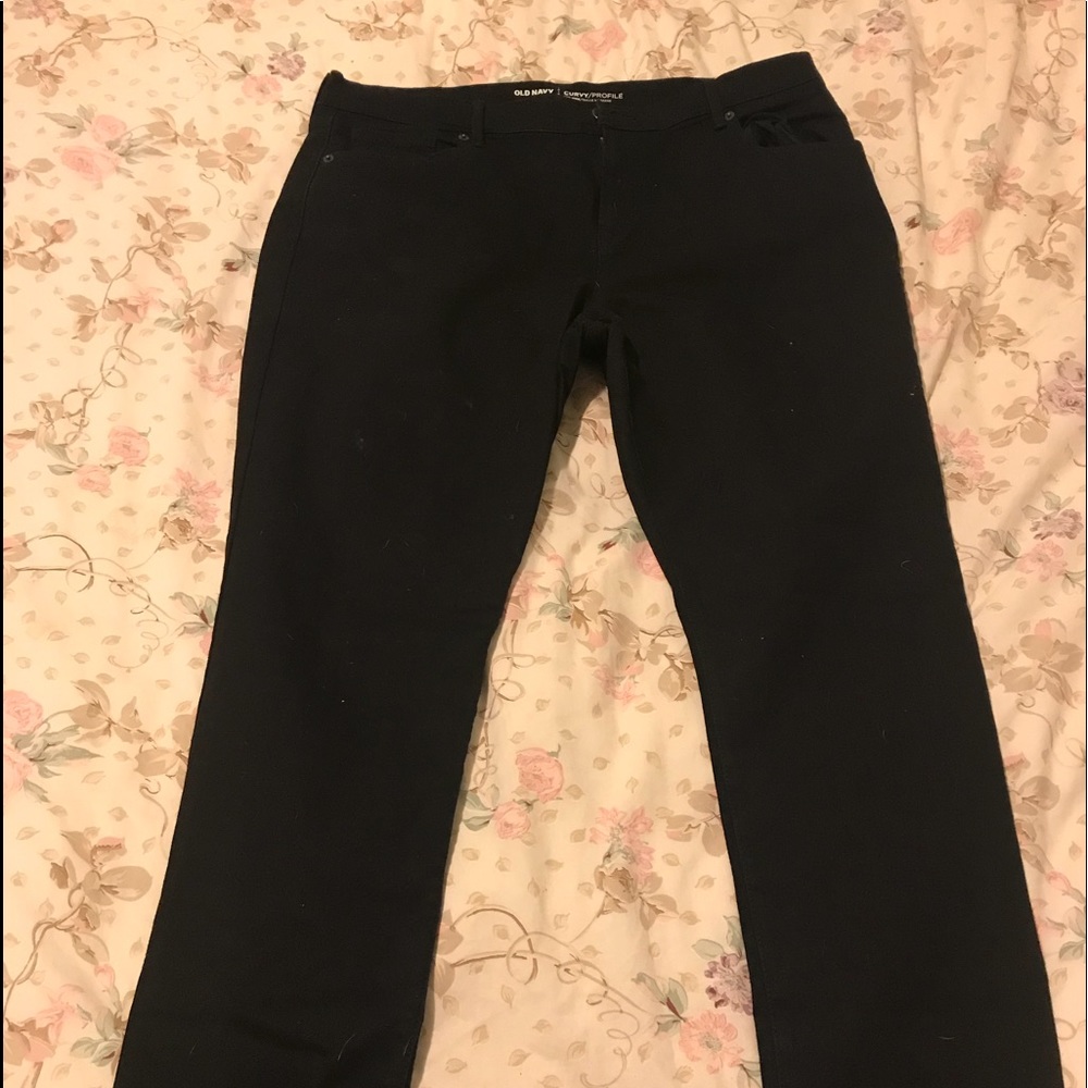 OLD NAVY CURVY SKINNY JEANS-NWOT